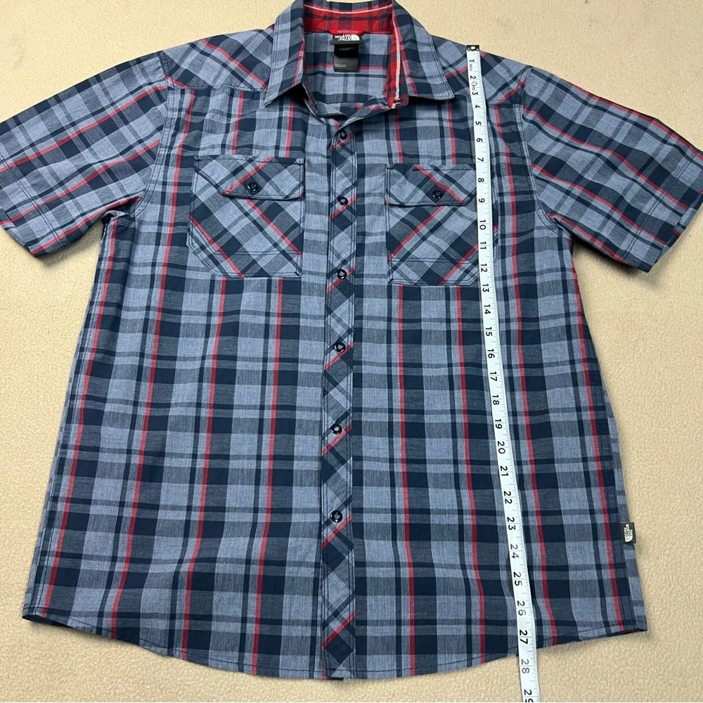 THE NORTH FACE Shirt Mens Medium Red Blue Plaid Short Sleeve Snap Front Hiking - Picture 2 of 9